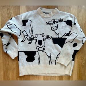 Women’s Sweater White black cows